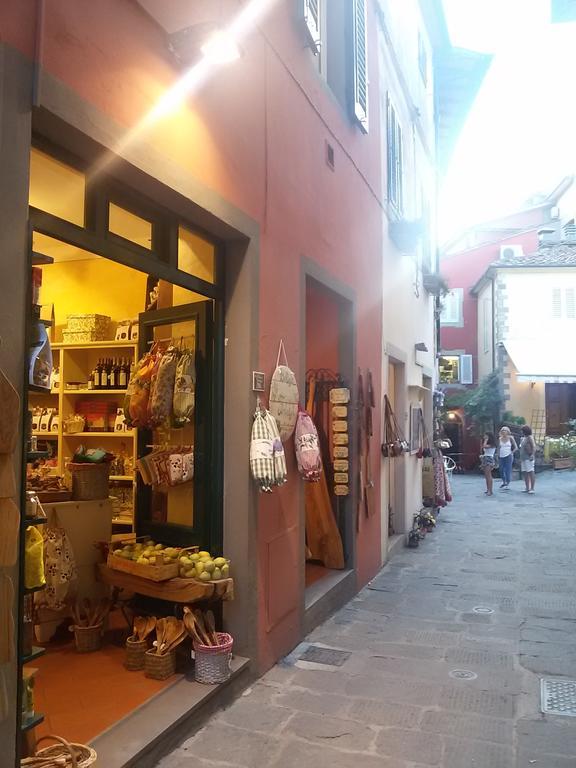 Affittacamere Gir Di Mura Montecatini Terme Exteriér fotografie